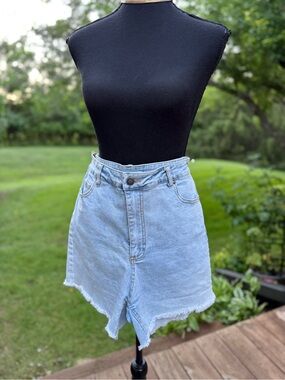 Light Blue Denim Cutoff Shorts - Casual High-Rise Women’s Shorts size S honeybun